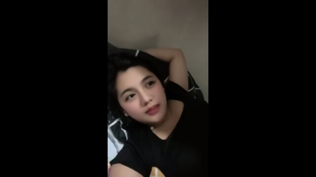 memek nya masih seger  full